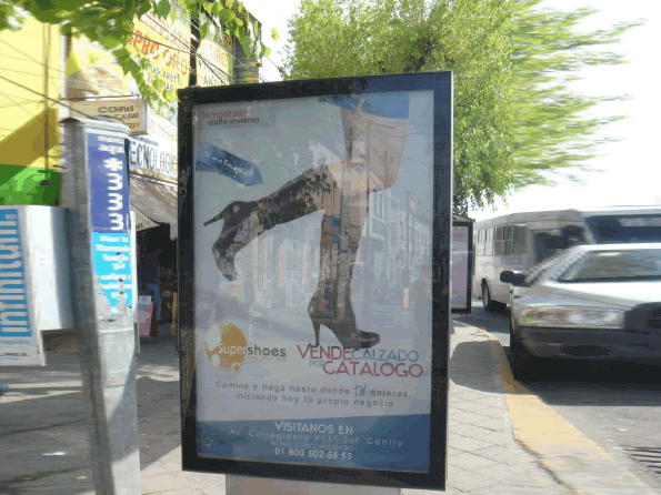apa parabus Publicidad en Parabuses super shoes